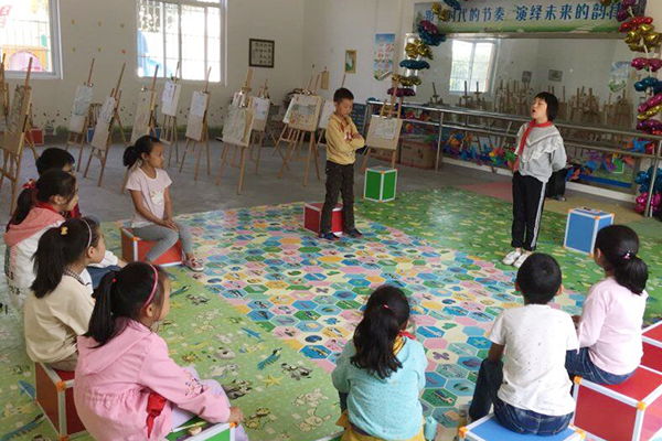 汉台区沙沿小学少先队开展“关注心理健康,师生共同成长”活动
