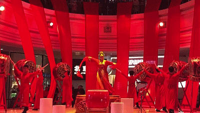 0189460f289a314bde58f4da4824d809.gif