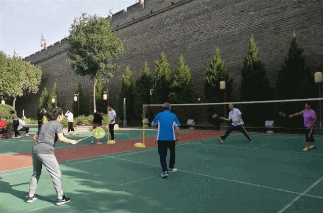 f2e5d4781802f3f9e576de08e0bf2a32.gif