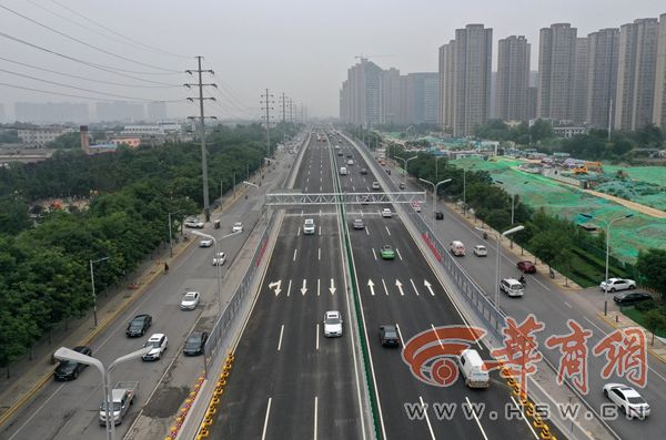 西安朱宏路主线桥昨通车 从北二环到机场高速入口开车