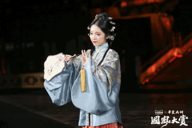 640?wx_fmt=gif&tp=webp&wxfrom=5&wx_lazy=1