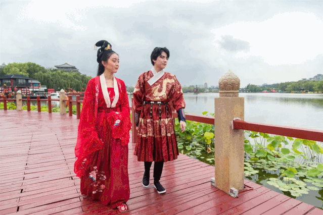 640?wx_fmt=gif&tp=webp&wxfrom=5&wx_lazy=1