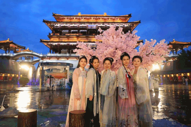 640?wx_fmt=gif&tp=webp&wxfrom=5&wx_lazy=1