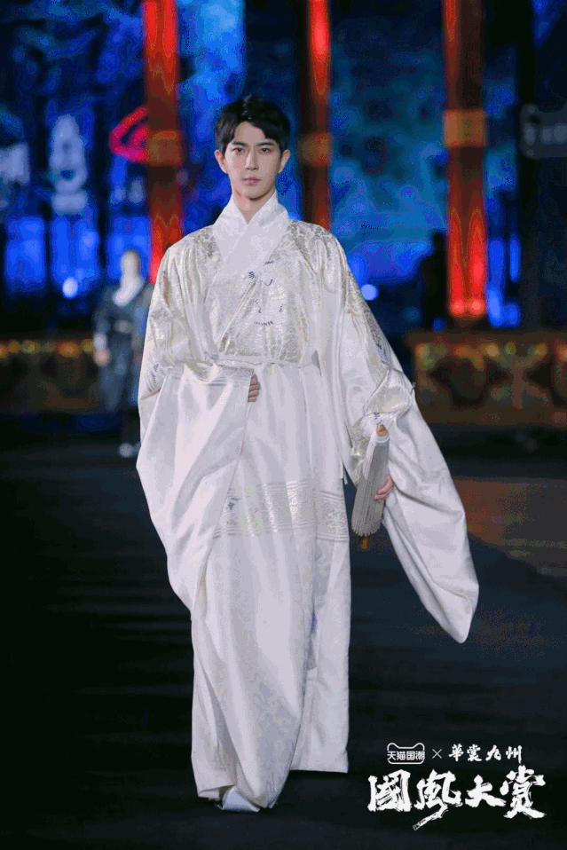 640?wx_fmt=gif&tp=webp&wxfrom=5&wx_lazy=1