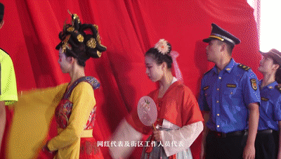 56b6ae6e44297a2c4e0bcf6f60407456.gif