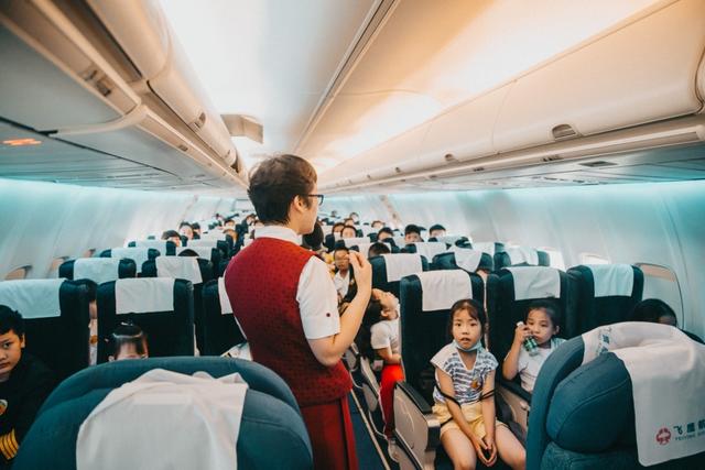 西安航空基地：夏令营中触摸航空梦想 体验中收获成长