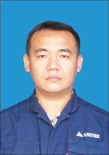 李桐坡,男,1981年10月生,中共党员,神东煤炭集团公司维修电工,高级