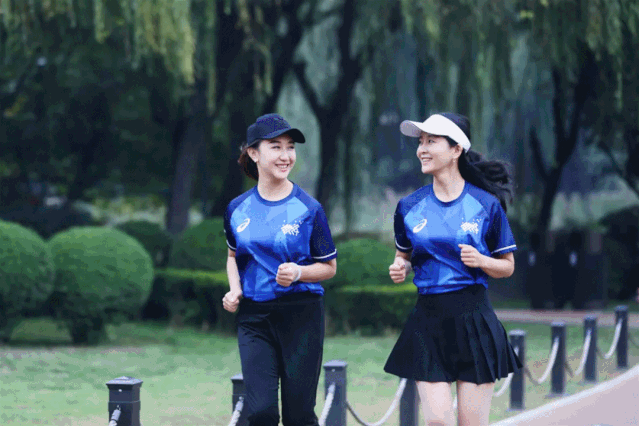 3308f9c9a65f7d1b7429e816c0c7dece.gif