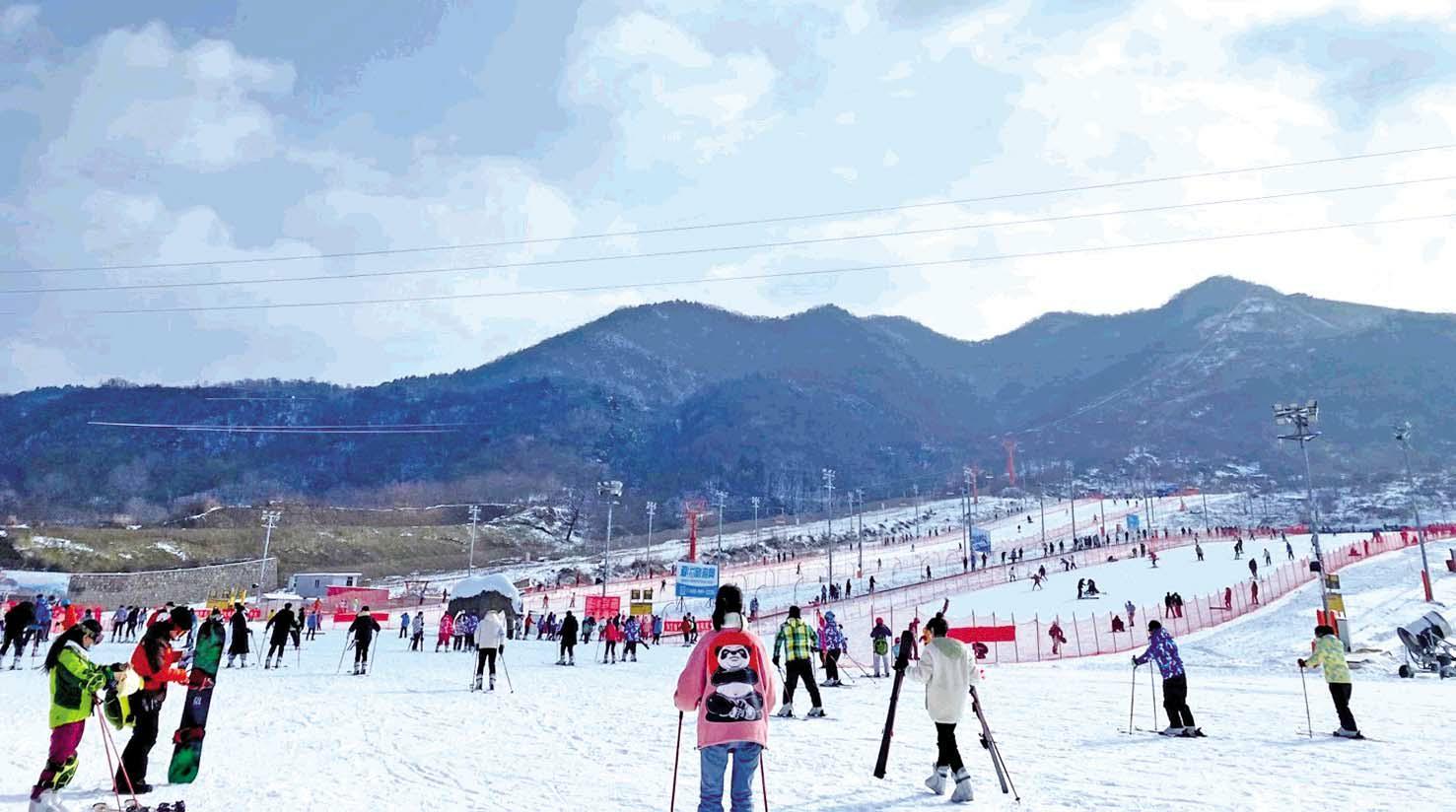 新雪季,到照金国际滑雪场去冲浪!