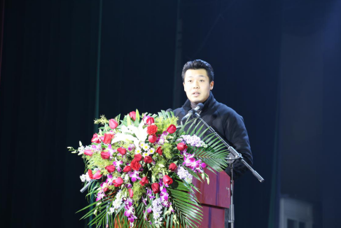 正在上传... b7e92cdb428167576d56df8cd06bc486.png