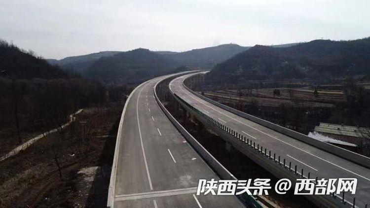 旬邑至凤翔高速公路是g3511菏泽至宝鸡高速公路陕西境重要组成路段