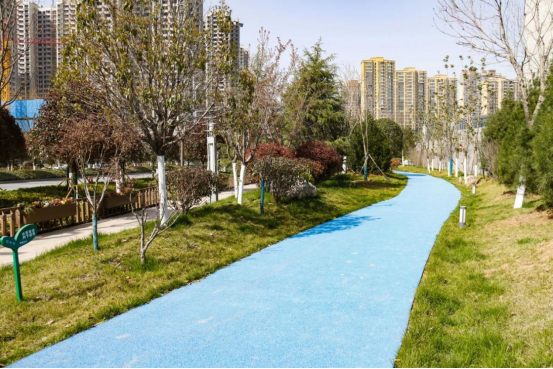 正在上传... 37427b87d7877bd5a928053f51f9922b.png