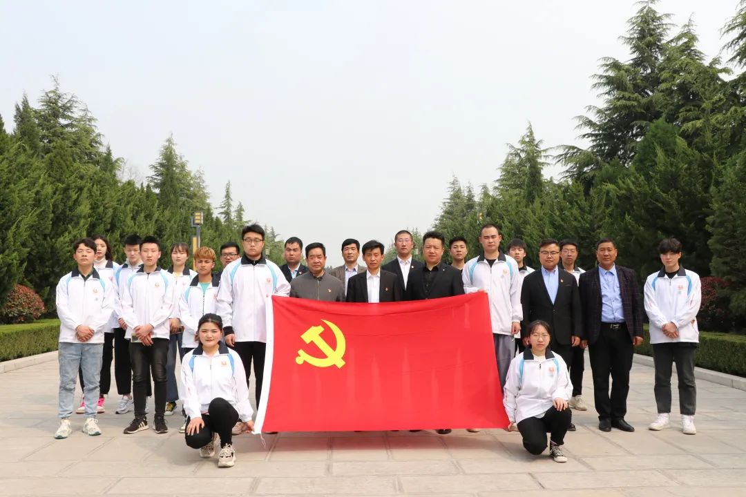 c9e2d41e0b100195381dd9724e7f968e.png