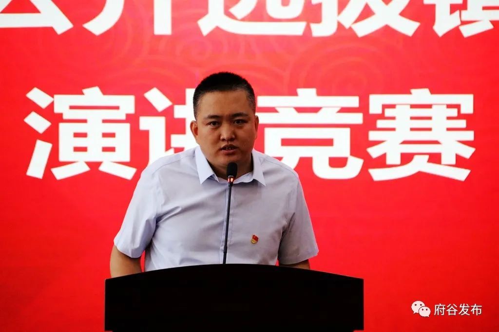 府谷县10名基层干部公开竞选镇长人选