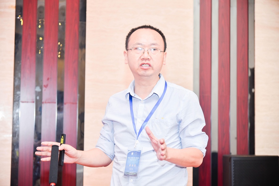 第一届“可控中子源”学术论坛在我校成功举办！