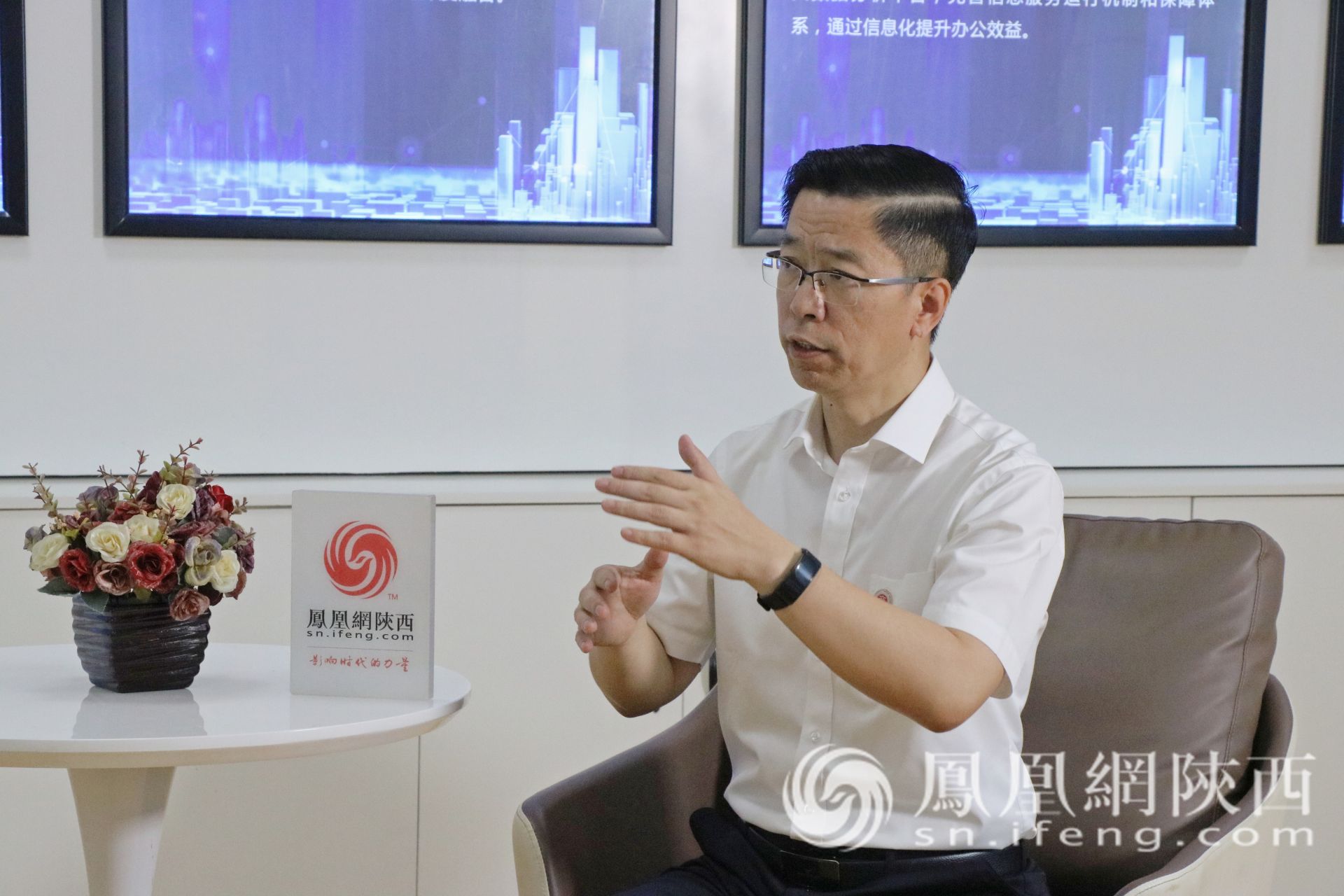 张辉谈论陕西国际商贸学院人才培养模式的优势和亮点