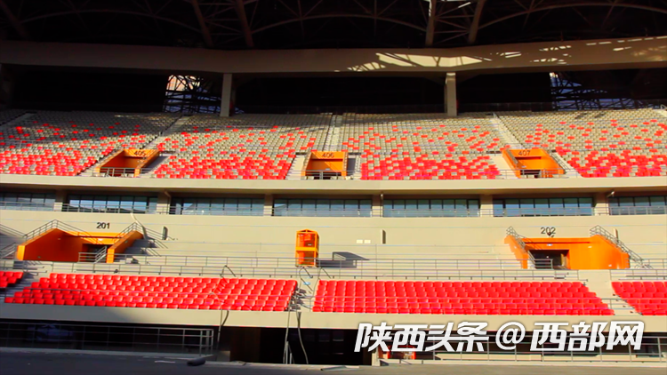 正在上传... 4881c36137732963430246cf94217b6a.png