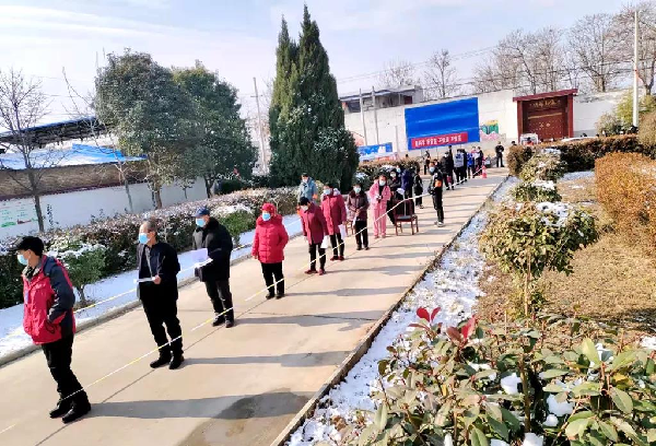 泾阳六镇进行全员核酸检测