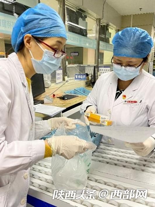 正在上传... c413938954adbc9b629e2ba4e0387ede.jpeg