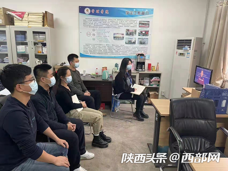 正在上传... 1169f02634d4710621a5e942495f1704.png