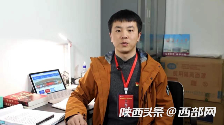 正在上传... f8eccbb1b08281179c5874ff92d6bcd2.png