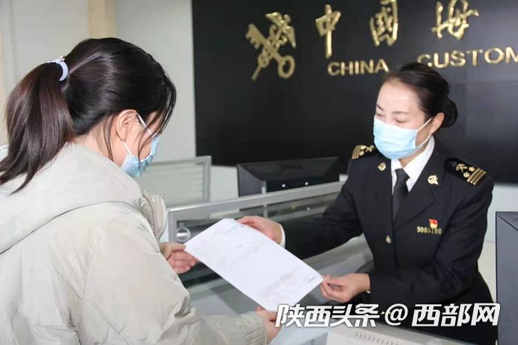 正在上传... 87f4a16ef3325d629c2d3bbaca60f60e.jpg