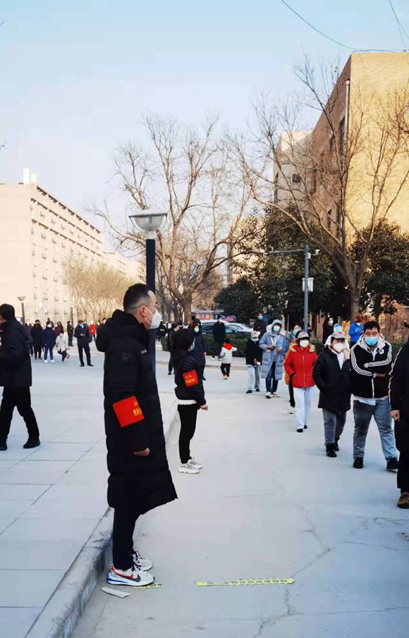 待到山花烂漫时记陕西科技大学师生同心抗疫