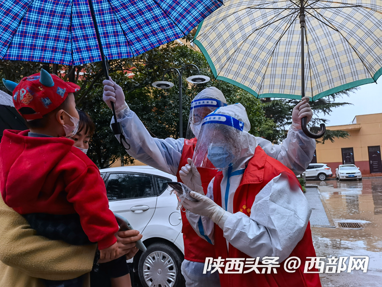 正在上传... 824e5c499d9e3f602c84ba8d6a4d1a42.png