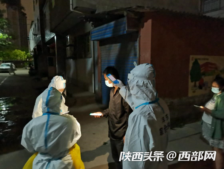 正在上传... 83f819300b4d9996572eb9d735b2a1e9.png