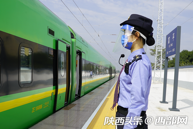 c40b52d7af027eb2ae46728f524ae1a5.png