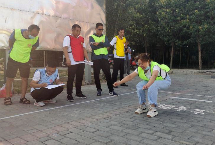 正在上传... 1f8c373b8cc0fdbdd96c4b609c44ba6c.png