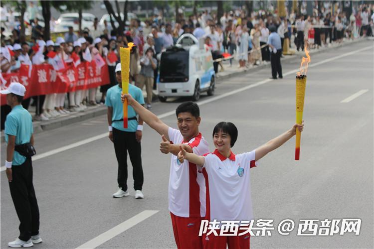 正在上传... 523e65c3a54e195947930bc9c27d74b9.jpg