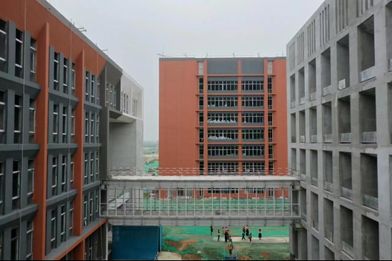 正在上传... 8830d35163798dbb2022c0a14bb01cfa.png