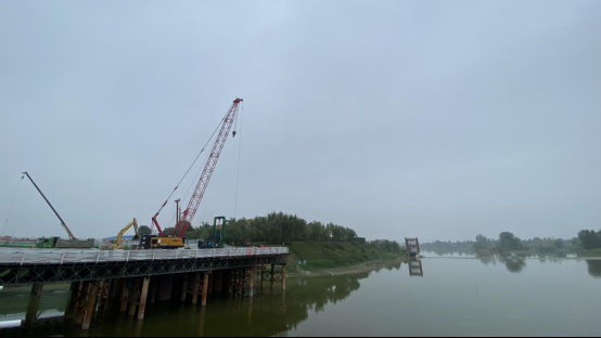 正在上传... 910829c1879034afcbd815b6065320e0.png