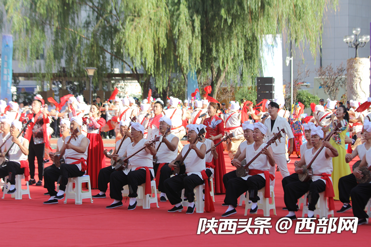 正在上传... 2f749afc8bd9e2687771200025500a64.png