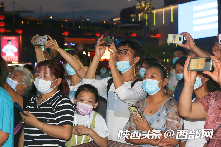 正在上传... f43a2f88dca44eeb65659290845a49ff.png