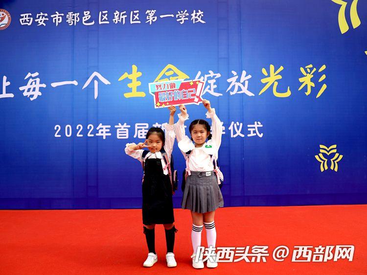 5f5057596d08ea70f9465c8215f2ea49.jpeg