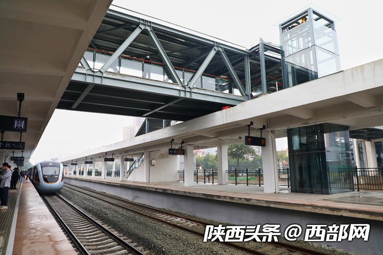 8b876ae3ad155d5702c4b97a6507bee0.png