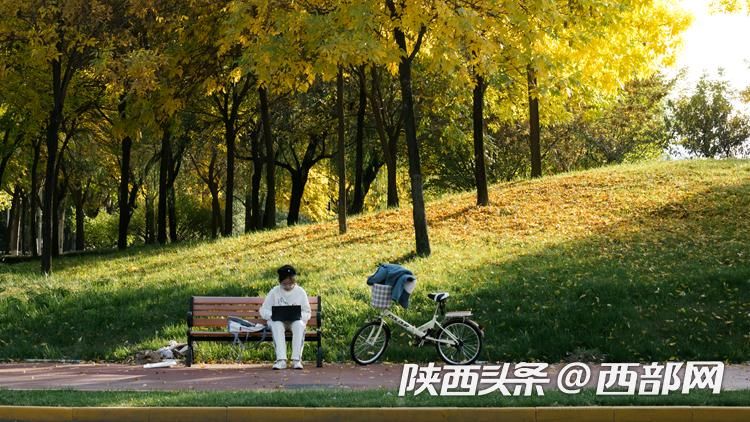 正在上传... b3bc76100058182ca2ac9b80cb32327b.jpeg