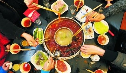 吃火锅“三防”护健康