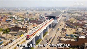 2413d196fe9a62bd1ce47e285fdff67d.gif