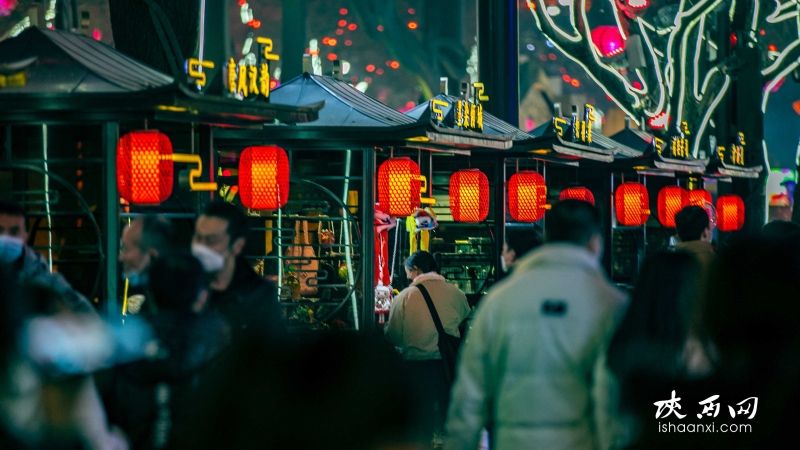 大唐不夜城步行街商铺
