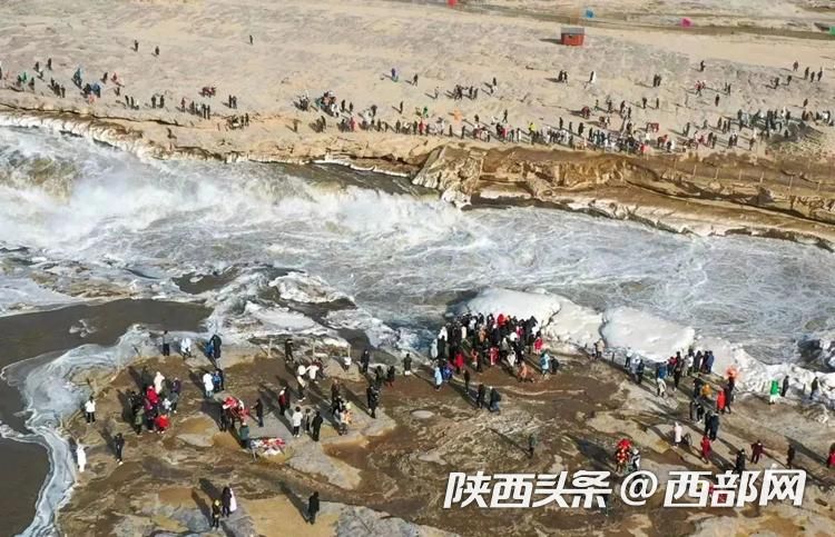 正在上传... b0a4c7a78e0cc2fc74498df8e61f9730.jpeg