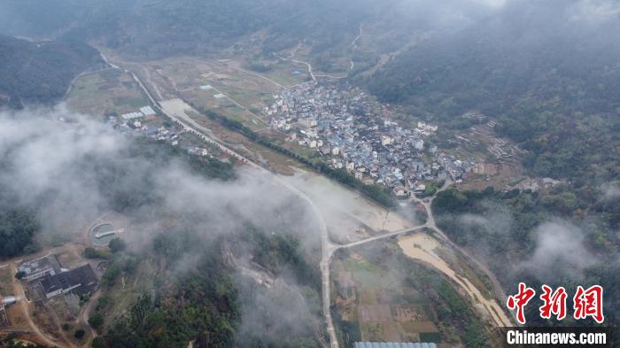 黄田村村貌。 余汕康 摄