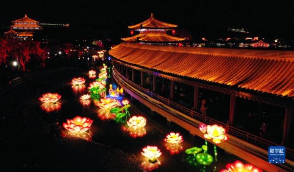 瞰西安灯火未央