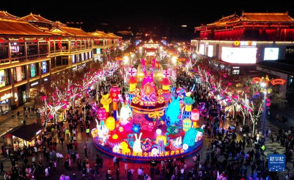 瞰西安灯火未央