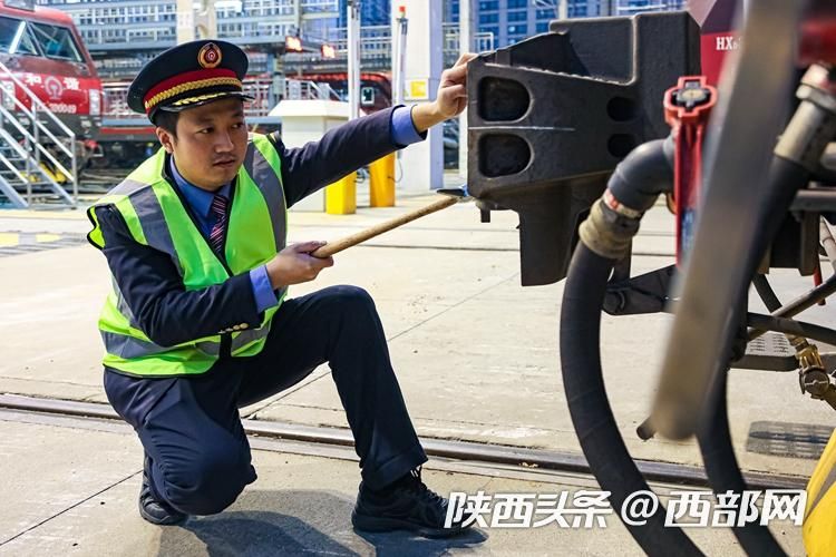 正在上传... 0b850d187556edfe090716321871970d.jpeg