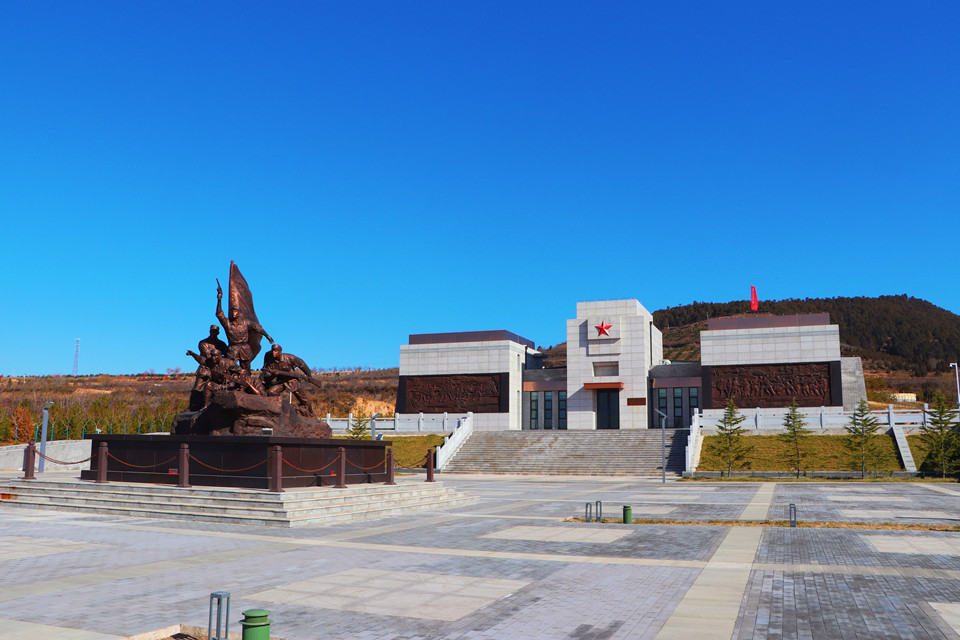 壶梯山爱国主义教育基地（本文图片由澄城县冯原镇人民政府提供）