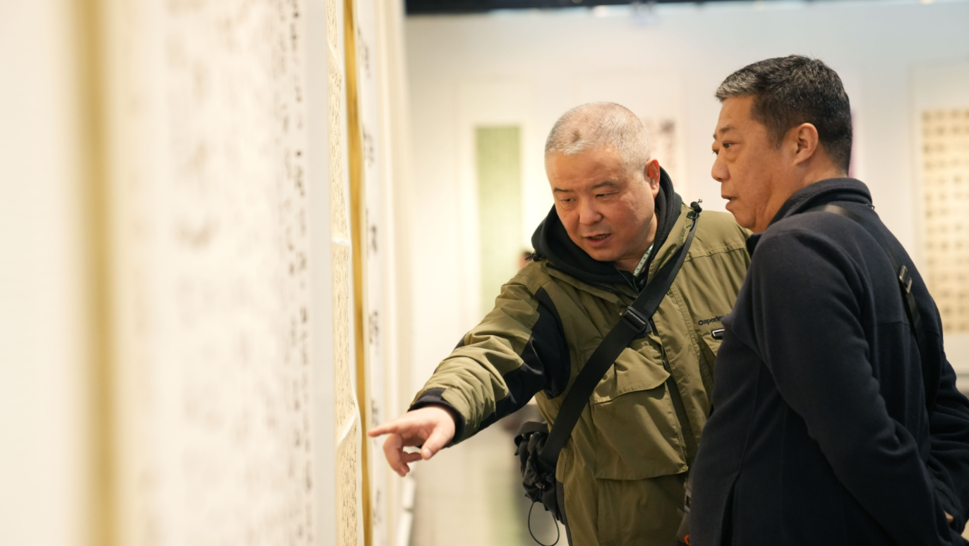 正在上传... a18f845369e7d17215282af960952784.png