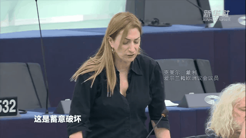 d3650ade49c85c73ee48e9a12b92ea9f.gif